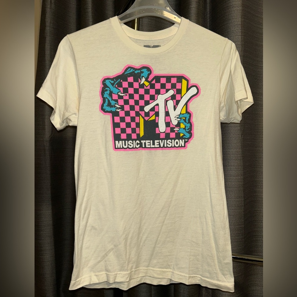 MTV multicolor unisex graphic tee -size M